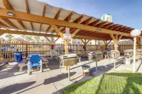 South Padre Island Condo - Walk to Beaches! - spa