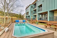 Ski-in/Ski-Out Copper Mountain Condo w/ Balcony! - Kylpyammeita
