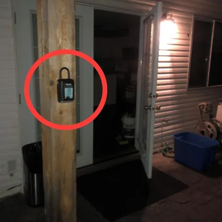 Entire Guest Suite in Thetis Height