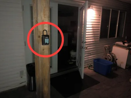 Entire Guest Suite in Thetis Height