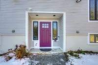 Bromley Mountain Escape w/ 2 Balconies: Hike & Ski - Gym