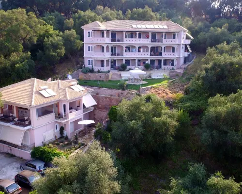 Residence la Scala Hotels in Parga