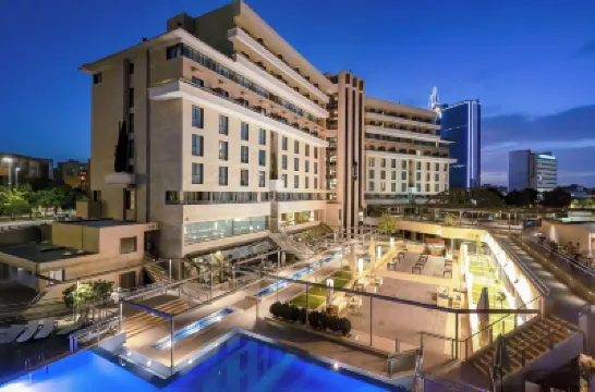 內爾瓦酒店 酒店