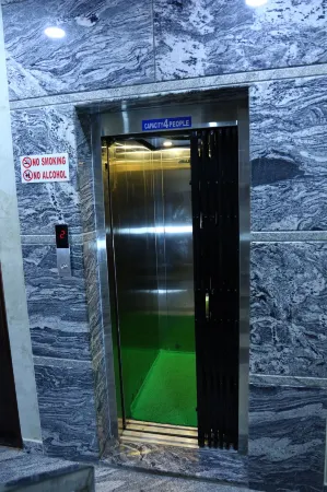 Hotel Skv Residency Отели рядом с достопримечательностью «Sri Mukeshwara Swamy Temple, Sri Kalahasti»