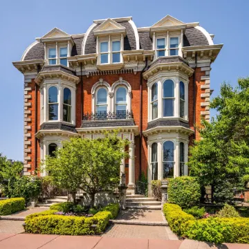 The Mansion on Delaware Avenue