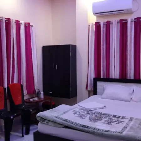 DETEEX HOTEL BALUCHAR