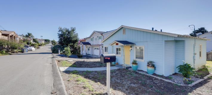Pet-Friendly Cayucos Home Walk to Public Beach! Hotels in Cayucos