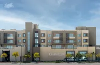 Fraser Suites Al Liwan - parking
