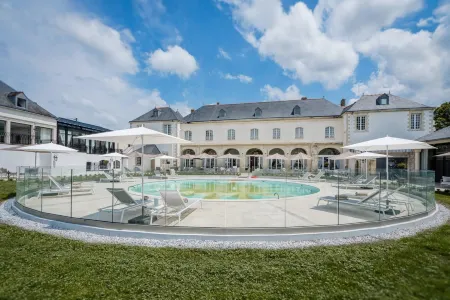 L'Abbaye de Villeneuve Отели в г. Ле Сореньер