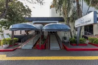 Iguassu Flats Hotel