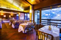 Hotel les Jumeaux Courmayeur - Frühstück
