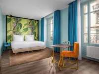Marmont Hotel Hotels near Flower Clock