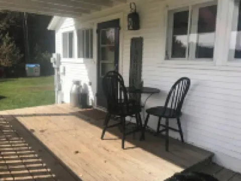 Vermont Country Cottage (Near Village) 倫敦德里酒店