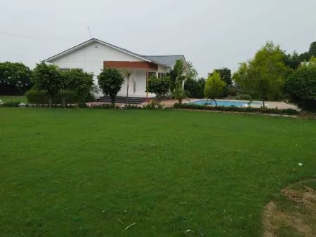 GoBravo 16 Sector 150 Noida