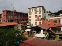 Yakety Yak Hostel
