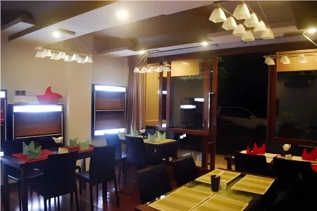 Ripple Beach Inn Отели рядом с достопримечательностью «Пятничная мечеть»