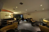 The Central Court - bar