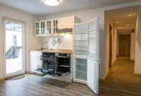 Mill Pond Luxury Escape - Apartments
