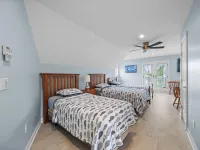 Lakefront 6BR Retreat with Private Dock, Huge Deck & Epic Seneca Views Hotels in Starkey