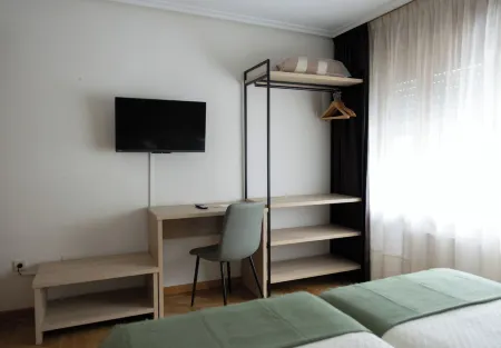 Hotel El Molinón Отели в г. Фуэнтес дель Нарсеа