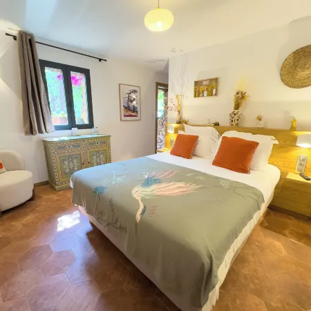 Domaine Pozzo di Mastri Hotels in Figari