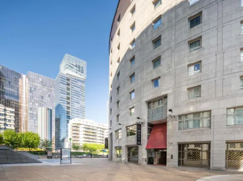 Nest Paris la Défense - MGallery Отели в г. Пюто