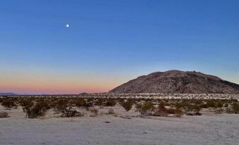 Spy Mountain Hideaway on 5 Acres W/ Hot Tub & Privacy! 1 Bedroom Home by RedAwning