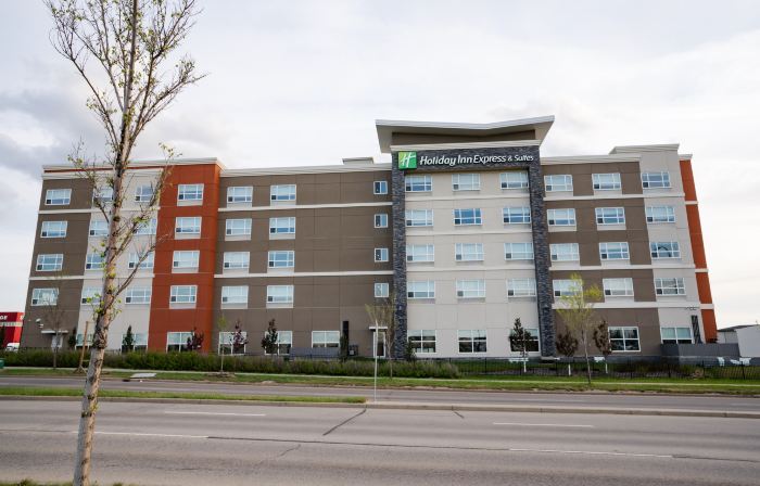 Holiday Inn Express & Suites EDMONTON SW – WINDERMERE by IHG