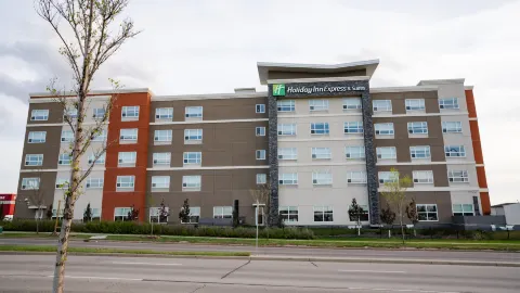 Holiday Inn Express & Suites EDMONTON SW – WINDERMERE by IHG in Edmonton