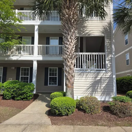 Sandpiper Bay Golf Course. 4 mi to Beach. 3 Bd, 2 ba, New Kitchen,  Pool & More