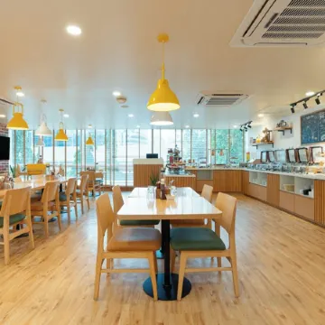 Bloom Hotel - BKC Kalina Отели рядом с достопримечательностью «Район трущоб Дхарави»