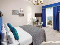 Mercure Brighton Seafront Hotel - balcony