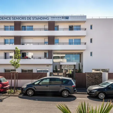 Quality Aparthotel Perpignan Prestige Отели рядом с достопримечательностью «Romanesque Sculpture Center»