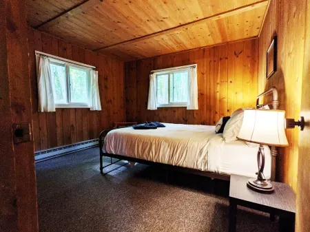 Premium Amenities Included! Cabin 8 - POV Resort