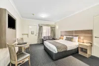 Quality Inn Ashby House Tamworth - Parkplatz