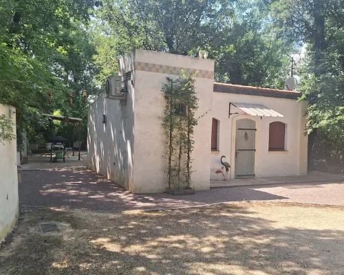 Studio Avec Terrasse et Pergola Dans Propriété Calme et Sécurisée Hotels in Cogolin