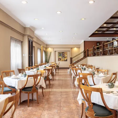 Hotel Gran Palace Отели рядом с достопримечательностью «Культурный центр Эстасьон-Мапочо»