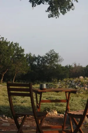 Cedar Haus on small farm near downtown