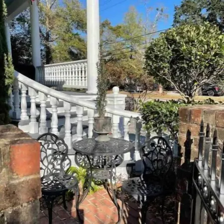 Steer on Dock Wilmington Private Mansion Apartment