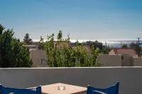 Mythos Apartments