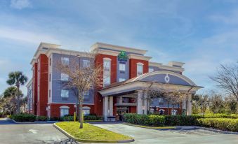 Holiday Inn Express & Suites Orlando-Ocoee East