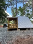 Cozy A-frame cabin just 1/4 mile from Lake Hartwell - perfect for anglers