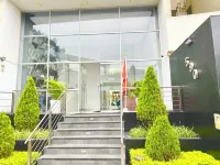 906 Lince Hotels in Lince