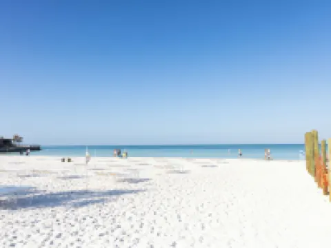 แคปติวา บีชรีสอร์ท โรงแรมในซาราโซตา