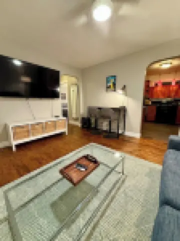 Renton Gem: 2BR Near Airport, Landing, Southcenter, Bellevue, Seattle