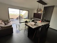 3-room apartment ideally located near shops Airport Beach