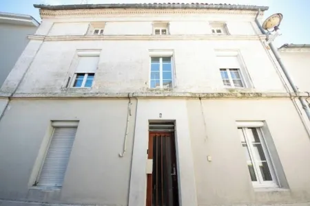 Studio 5: Your urban oasis.