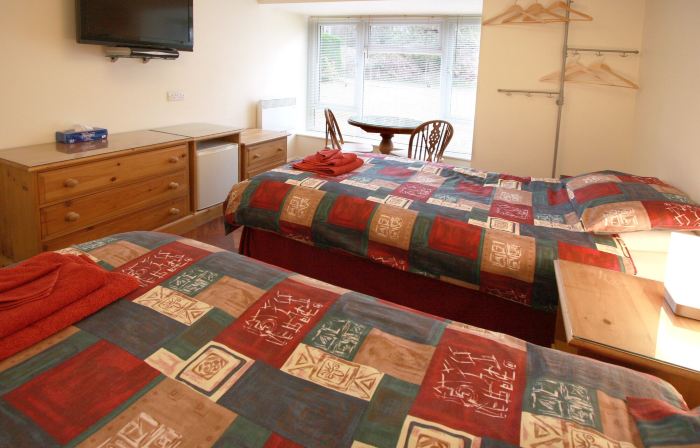 Abacus Bed and Breakfast, Blackwater, Hampshire