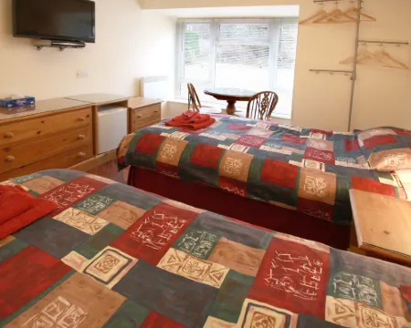 Abacus Bed and Breakfast, Blackwater, Hampshire Hotels in Camberley
