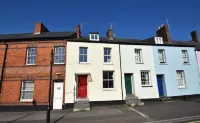 3 bedroom character town house on the edge of the Blackdown hills Hotels in Wellington